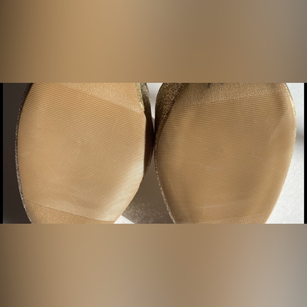 Lulu's Glamours Gold Heels - Picture 11 of 14